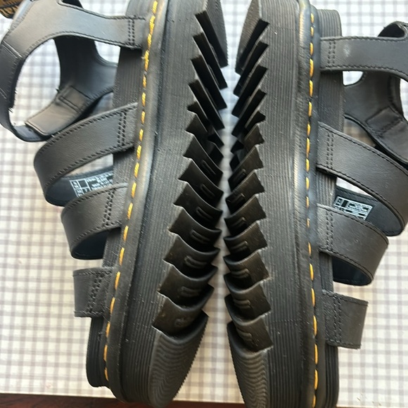 Blaire Hydro Leather Strap Sandals, Women's size 7.  Excellent used condition! - Picture 2 of 4